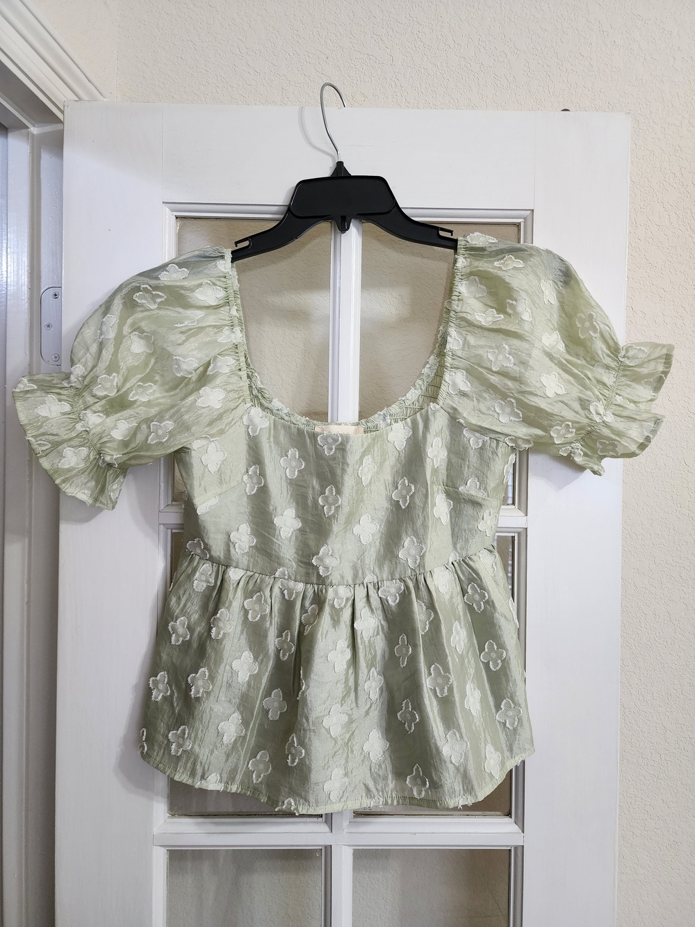 Altar’d State Sage Green Floral Jacquard Puff Sleeve Peplum Top Medium